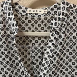 Miss Love Black and White Geometric Women's Blouse